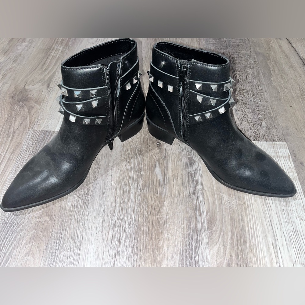 Steve Madden Black Ankle Spike Boots, Size 7, Worn